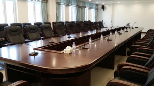 辦公家(jiā)具定制(zhì)廠(chǎng)家(jiā)創新設計(jì)才能(néng)獲得(de)長(cháng)久的(de)發展